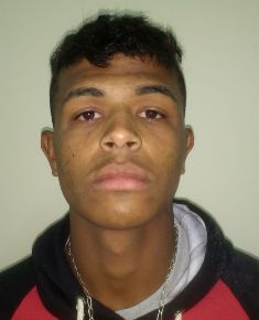 Daniel Martins, de 19 anos foi preso durante as operaÃ§Ãµes (Foto: DivulgaÃ§Ã£o/PM)