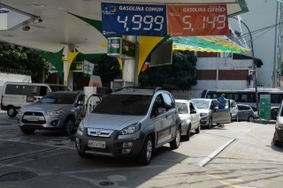 PreÃ§os da gasolina podem ficar estÃ¡veis por atÃ© 15 dias   (Foto: Tomaz Silva/AgÃªncia Brasil)