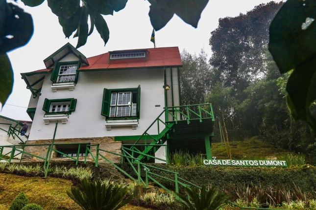 Museu em casa onde morou Santos Dumont é reinaugurado em Petrópolis