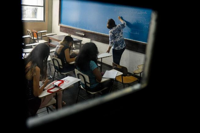 Brasil tem pelo menos 9 mil estudantes trans matriculados nas escolas