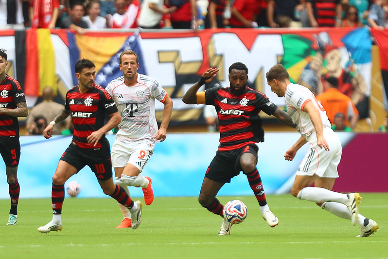 Bayern elimina Flamengo com vitória por 4 a 2 e enfrentará o PSG nas quartas do Mundial