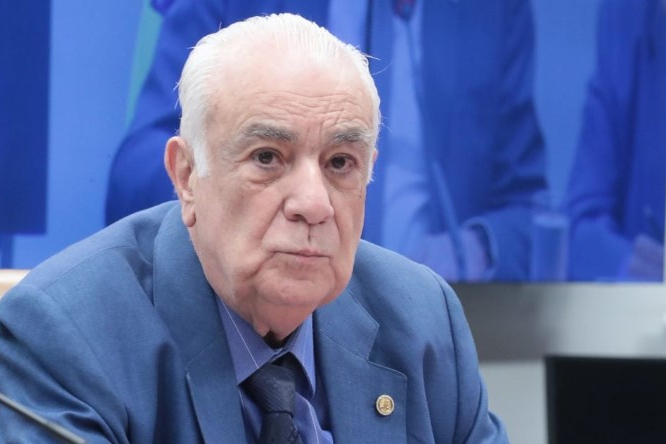 PL expulsa deputado que criticou Trump e defendeu Alexandre de Moraes