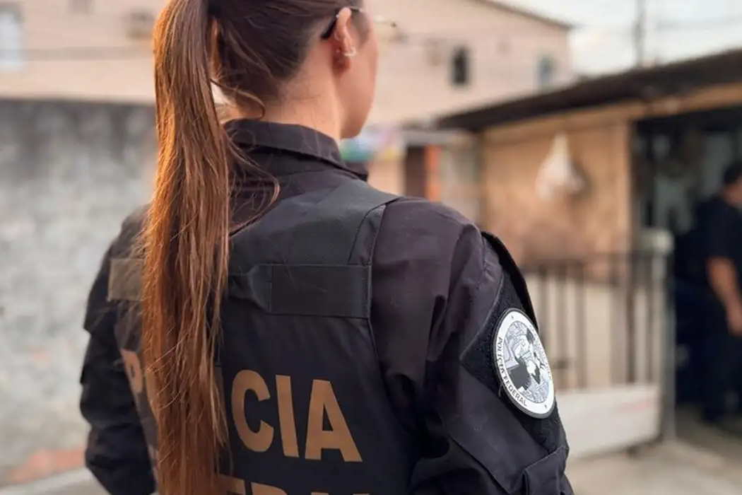 Operação da PF prende homem que compartilhava pornografia infantil na dark web