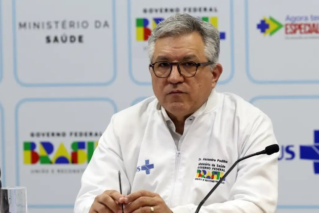 EUA cancelam vistos da esposa e da filha de Alexandre Padilha