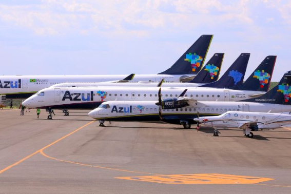 Preço médio de passagens aéreas diminuiu 5,1% em 2024, diz ministro