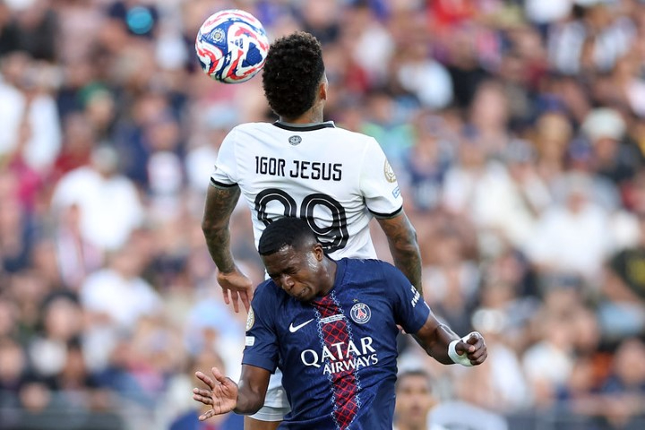 Botafogo choca o mundo ao derrotar o PSG e assume liderança no Mundial de Clubes