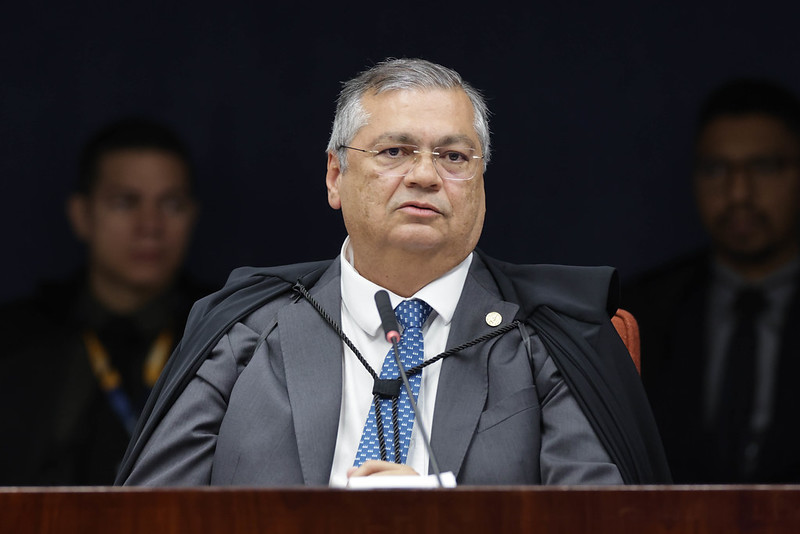 ministro Flavio Dino