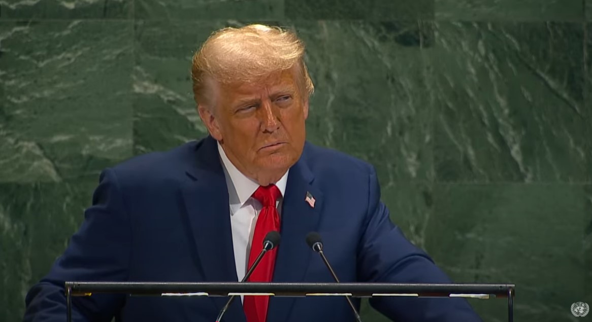 presidente dos estados unidos donald trump
