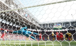 Com a vitÃ³ria BÃ©lgica chegou aos seis pontos (Foto: Carl Recine/Reuters)