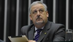  ministro das ComunicaÃ§Ãµes, Ricardo Berzoini, disse que o governo pretende, atÃ© 2018, garantir a internet banda larga para 95% da populaÃ§Ã£o (Foto: Antonio Cruz/AgÃªncia Brasil)