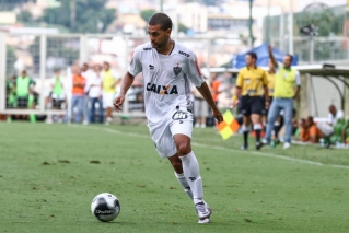 Atacante Clayton marcou primeiro gol pelo Galo logo na estreia (Foto: Bruno Cantini/CAM)