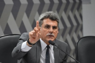 Romero JucÃ¡ saiu do Senado para ser ministro do Planejamento no governo Temer (Foto: FÃ¡bio Pozzebom/AgÃªncia Brasil)