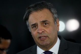 No pedido, o advogado de AÃ©cio, Alberto Toron, pede que o afastamento seja suspenso ao menos atÃ© que seja julgada a AÃ§Ã£o Direta de Inconstitucionalidade (Foto: Wilson Dias/AgÃªncia Brasil)