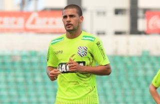 O atacante Ã© o sexto reforÃ§o do AtlÃ©tico-MG para a temporada (Foto: Luiz Henrique/Figueirense FC)