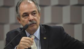 O ministro da EducaÃ§Ã£o, Aloizio Mercadante, durante audiÃªncia na ComissÃ£o de EducaÃ§Ã£o do Senado (Foto: JosÃ© Cruz/AgÃªncia Brasil)