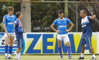 Invicto no Estadual, Cruzeiro defende tabu de quase 30 anos contra o UberlÃ¢ndia (Foto: Washington Alves/Light Press)