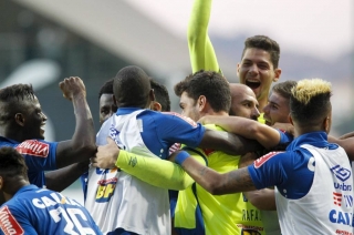 Jogadores do Cruzeiro comemoraram muito o terceiro gol da equipe (Foto: Washington Alves/Light Press/Cruzeiro)