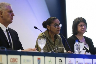 Marina Silva quer investir em energia renovÃ¡vel e saneamento bÃ¡sico (Foto: JosÃ© Cruz/AgÃªncia Brasil)