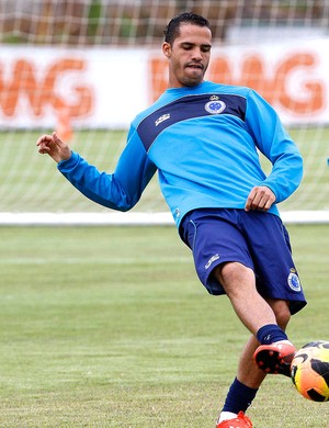 Anselmo Ramon volta apÃ³s temporada no futebol chinÃªs (Foto: Washington Alves / Vipcomm)