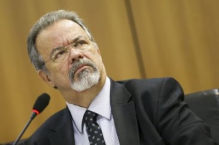 O ministro da SeguranÃ§a PÃºblica, Raul Jungmann, durante entrevista coletiva (Foto: Marcelo Camargo/AgÃªncia Brasil)