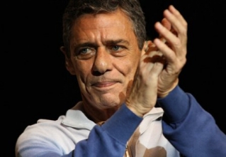 Chico Buarque ÃƒÆ’Ã‚Â© um dos signatÃƒÆ’Ã‚Â¡rios do manifesto (Foto: DivulgaÃƒÆ’Ã‚Â§ÃƒÆ’Ã‚Â£o)