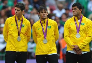  Neymar, que ficou de fora da Copa AmÃ©rica CentenÃ¡rio para disputar a Rio 2016, foi um dos destaques do Brasil nos Jogos OlÃ­mpicos de Londres, em 2012, na qual os brasileiros ficaram com a medalha de prata ao serem derrotados pelo MÃ©xico na decisÃ£o (Foto: Getty Images)