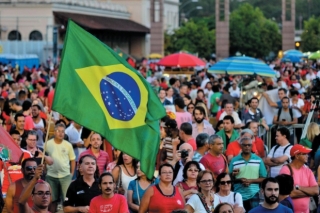 Organizadores estimam que 40 mil pessoas compareceram na manifestaÃ§Ã£o em Belo Horizonte (Foto: JoÃ£o Gordinho)