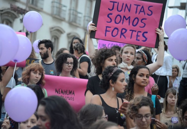 ManifestaÃƒÂ§ÃƒÂ£o de mulheres (Foto: Fernando FrazÃƒÂ£o/AgÃƒÂªncia Brasil)