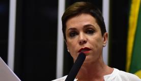 Nomeada ministra do Trabalho em 3 de janeiro, a deputada  Cristiane  Brasil  teve a posse suspensa cinco  dias  depois  (Foto: Zeca  Ribeiro/AgÃªncia CÃ¢mara)