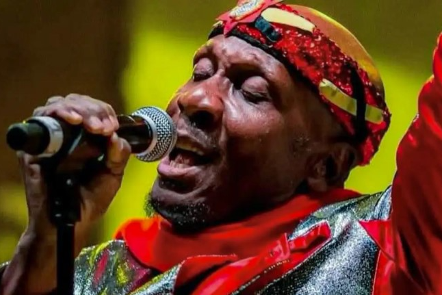 Lenda do reggae Jimmy Cliff morre aos 81 anos vítima de pneumonia
