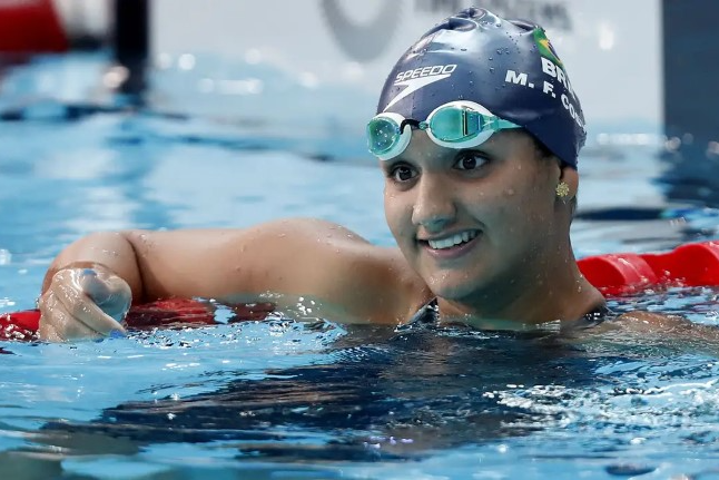 Maria Fernanda Costa alcança índice olímpico nos 200 metros livre