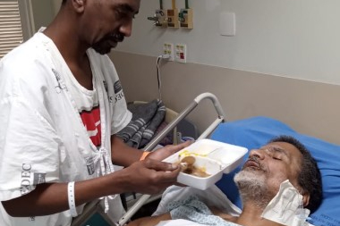 Tensão na enfermaria do HEAL