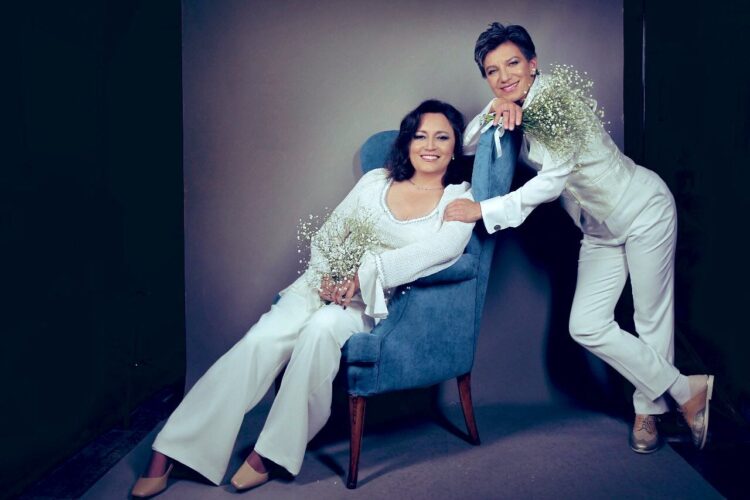 Angélica Lozano e Cláudia López. (Foto reprodução do Twitter)