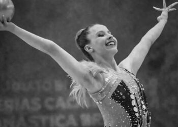 Ginasta paranaense Isabelle Marciniak morre aos 18 anos após luta contra o câncer