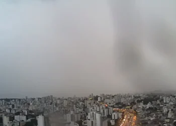 Minas entra em situação de perigo com previsão de tempestades e ventos fortes