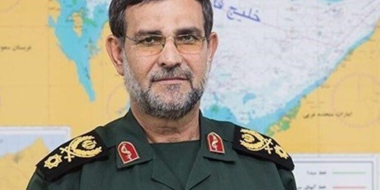 Irã confirma morte de comandante naval após ataque atribuído a Israel