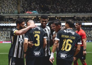 Atlético-MG responde em campo, muda postura e reencontra fôlego no Brasileiro