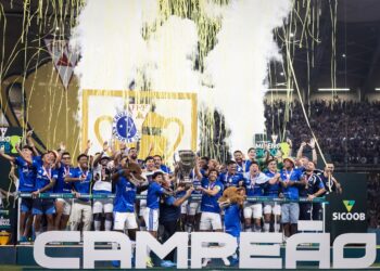 Cruzeiro vence Atlético e conquista o Campeonato Mineiro após sete anos