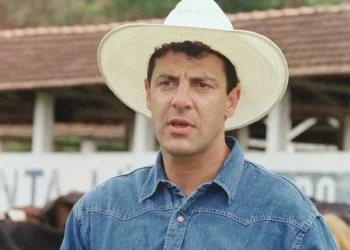 Morre Gerson Brenner, ator de novelas dos anos 90, aos 66 anos