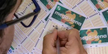 Mega-Sena sorteia prêmio de R$ 130 milhões nesta noite