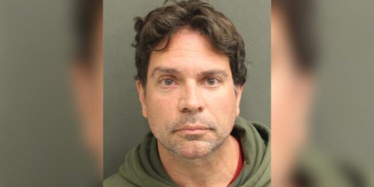 Ramagem é solto nos EUA após dois dias preso por imigração