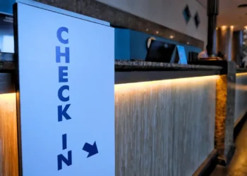 Hotéis têm prazo até hoje para aderir ao check-in digital obrigatório