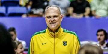 Morre Oscar Schmidt, maior pontuador da história do basquete, aos 68 anos