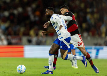 Cruzeiro terá duelo brasileiro contra o Flamengo nas oitavas da Libertadores