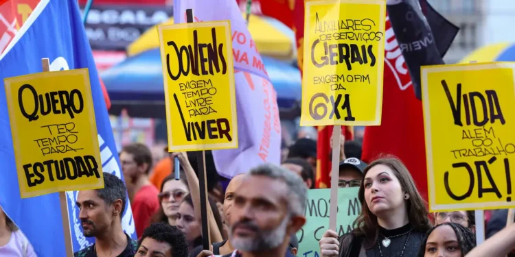 Câmara fecha acordo para reduzir jornada de trabalho e acabar com escala 6×1