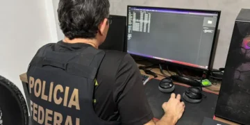 PF investiga canal com conteúdo racista e ofensivo em aplicativo de mensagens