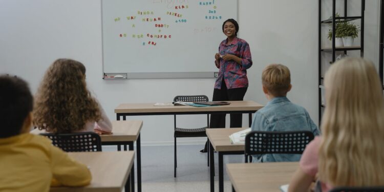 Professores de inglês podem se inscrever para curso nos EUA