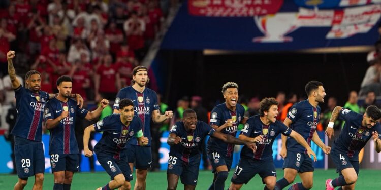 PSG vence Arsenal nos pênaltis e conquista o bicampeonato da Champions League