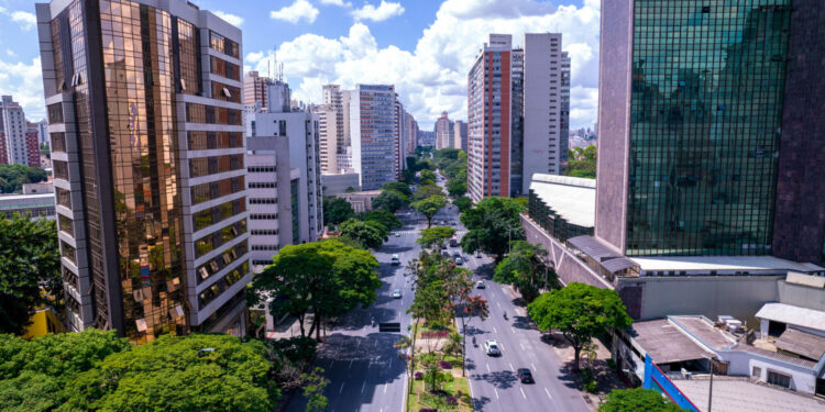 IGP-M fica negativo em junho puxado por queda de combustíveis, minério e café