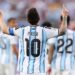 Messi marca três vezes, entra para a história e conduz Argentina em estreia dominante na Copa